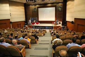 هجدهمین کنگره بین‌المللی میکروب‌شناسی بالینی استاد البرزی در شیراز آغاز به کار کرد